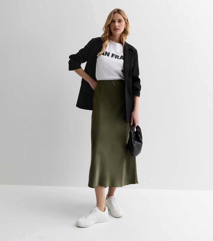 YEŞİL RAHAT KESİM PAMUKLU MİDİ ETEK